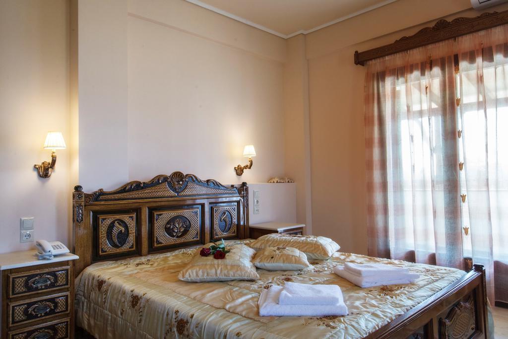 Greco Hotel Koropi Esterno foto