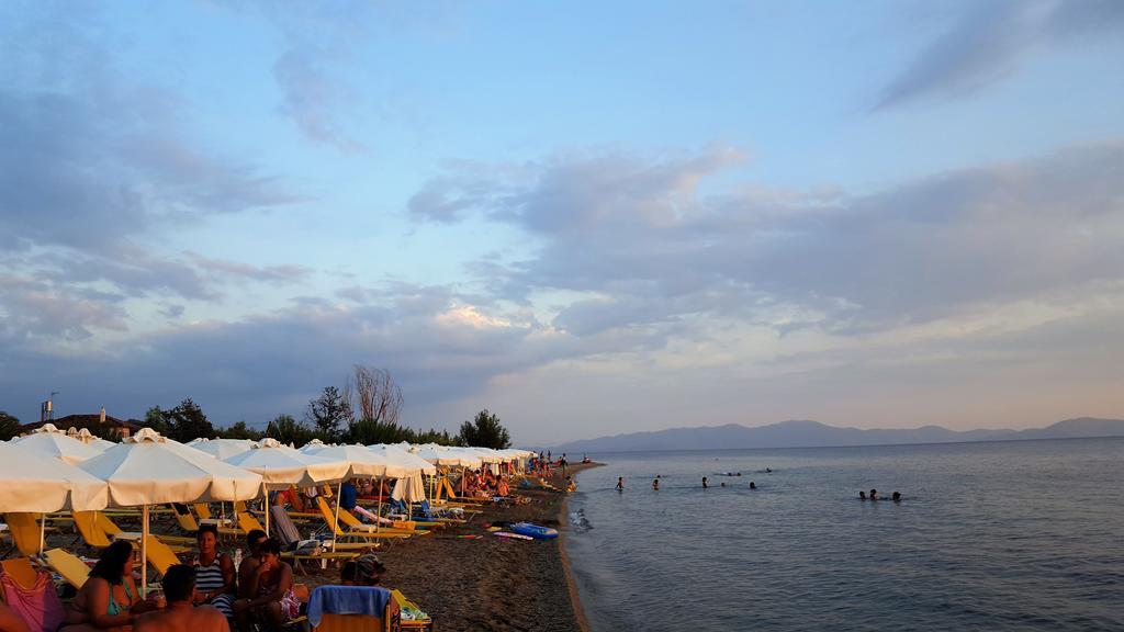 Greco Hotel Koropi Esterno foto